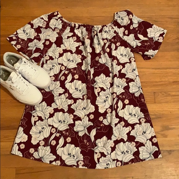 Kensie Dress - Picture 2 of 4